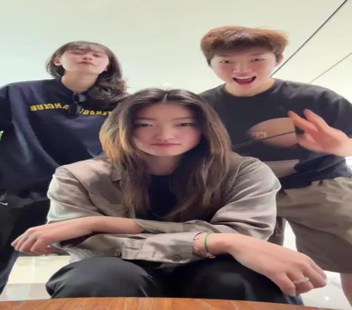 好久不见!李梦的shtuupanddance手势舞