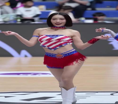 太离谱了!几乎是完美女人!