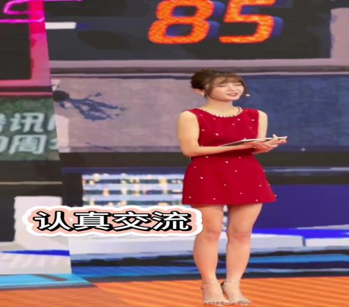 兄真喜!女主播泱泱晒上班Vlog,这双美腿简直了!