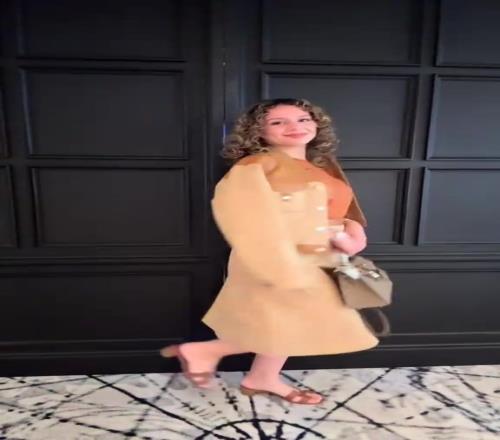 開幕雷擊！賴因德斯老婆孩子陪他來曼城簽約的一天！