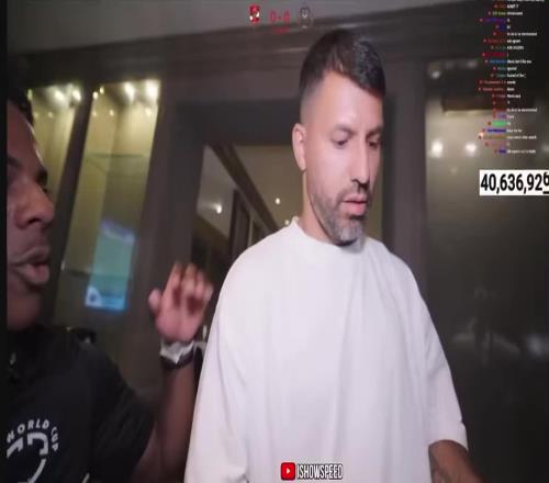 甲亢哥让阿奎罗帮助他见梅西,阿奎罗:你C罗球迷,别凑过来