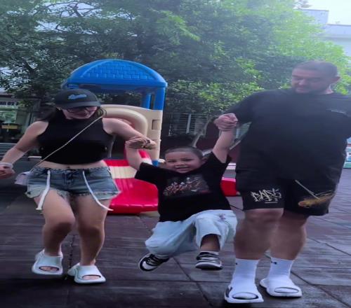 嫂子身材可以啊!西热夫妻晒带娃视频击碎离婚谣言
