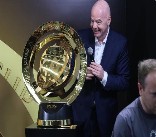 TA：FIFA辦世俱杯派對(duì)門票高達(dá)$3000，因凡蒂諾大羅卡卡巴喬出席