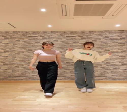河村勇輝的女友，這一款我相信沒(méi)有哪個(gè)吧友能拒絕