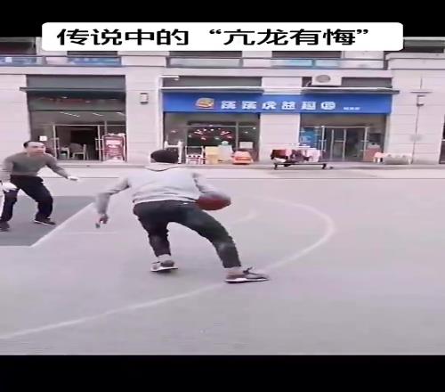 卧槽,小伙这操作牛X啊!白巧克力看了也得过来递两根烟!