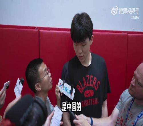 明天夏联首秀!杨瀚森幽默回应:中午看我比赛,正好下饭!