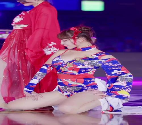 我爱台妹!宝岛联赛云豹篮球拉拉队台妹美艳古典舞