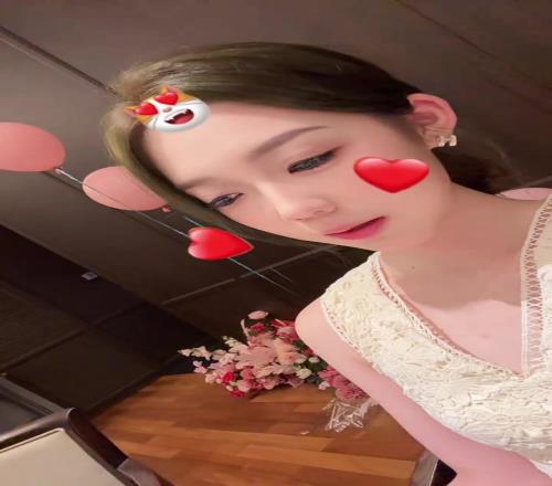 玉昆女主持看着皮肤好好,电视台女主持都是这个标准嘛