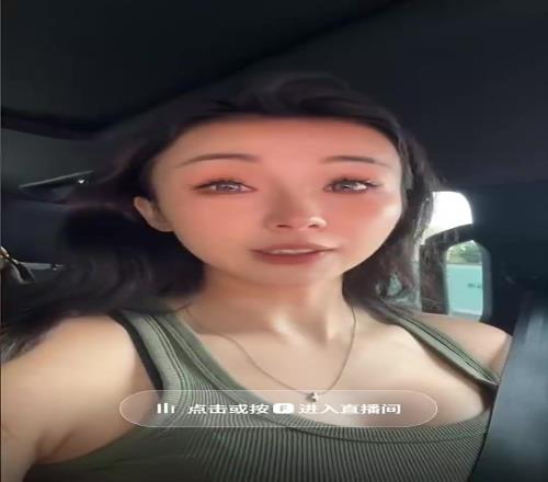 張曼源此前直播時(shí)干嘔，原來(lái)已經(jīng)懷孕啦