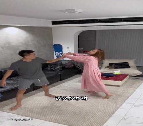 他是怎么把老婆的裙子和投篮联系在一起的