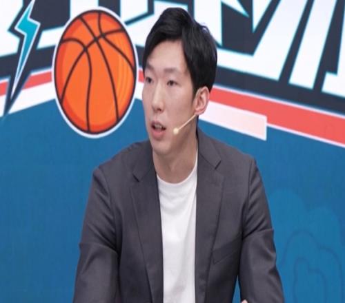 周琦談赴美手術(shù)：等簽證推遲了去美國的時間恢復(fù)4、5天就回國了