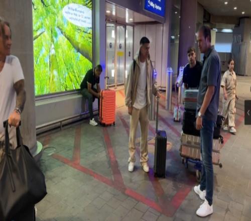 德天空：埃切維里已抵達(dá)杜塞爾多夫，周三接受勒沃庫森體檢