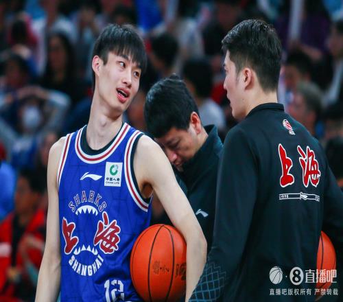 沪记：上海开始尝试“化零为整”避免年轻球员涨球阶段无球可打