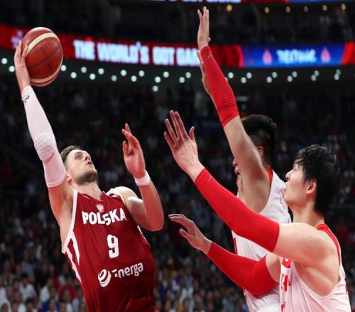 2勝東契奇！今日砍23+7的波尼特卡19年還給中國隊(duì)出了道世界難題