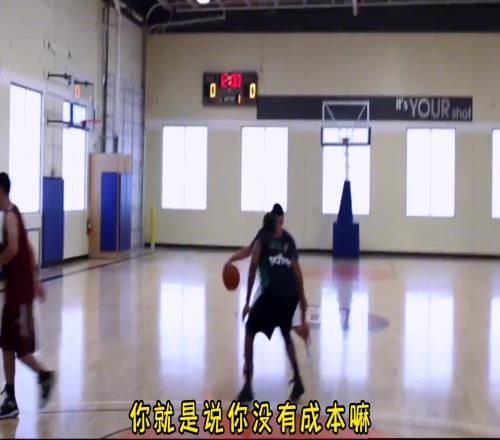 为啥在CBA有这么多人弄书豪杨毅:因为你弄就弄了,他不还手呀