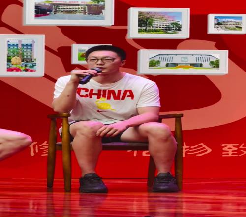 胡明轩谈绝杀失败：战术执行出来了只是没投进当下比较平静