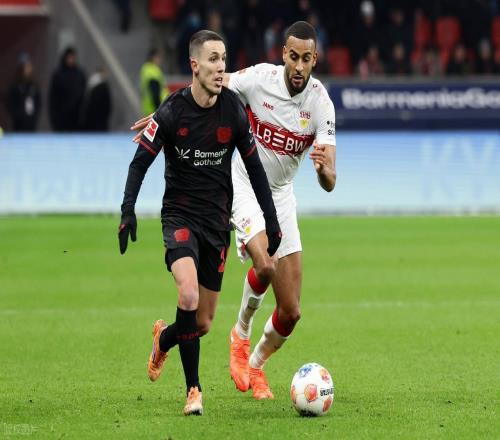 德甲：斯圖加特狀態(tài)正佳，法蘭克福無(wú)力招架斯圖加特VS法蘭克福