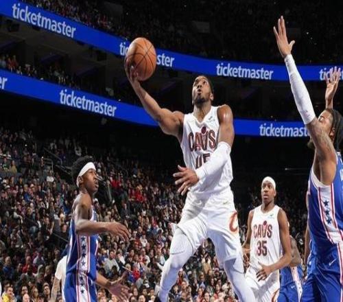 米切爾35+9恩比德20分騎士客場輕取76人