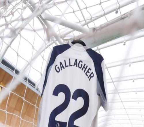 熱刺官方：新援加拉格爾將身穿球隊(duì)的22號(hào)球衣
