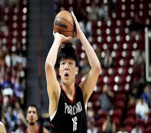 囂張！日本隊(duì)宣布重要決定，中國男籃新大名單曝光，徐杰有望加入