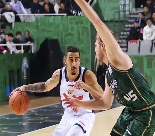 CBA常規賽周四賽程：廣東PK上海，廣廈PK四川，山東PK寧波