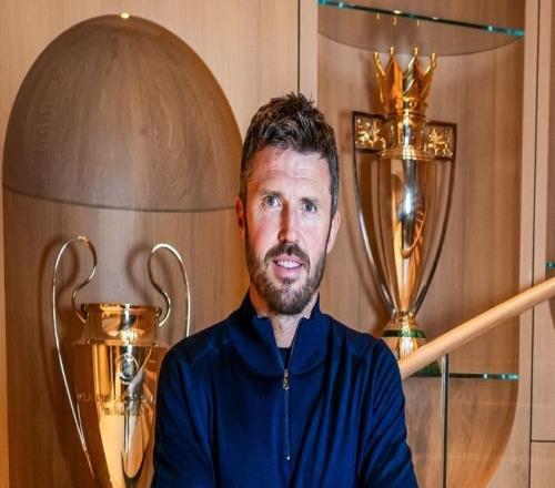 記者：曼聯(lián)不會(huì)在冬窗買人，卡里克談判時(shí)也沒提要求