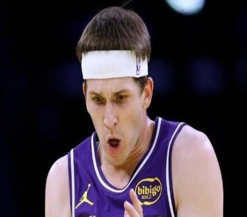 ESPN：昨日賽中里夫斯經紀人找了富保羅，商討小李潛在交易可能