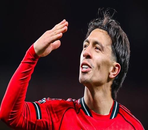 利馬：剛受傷那會(huì)我再也不想踢足球了，逆境才能顯出人的本色