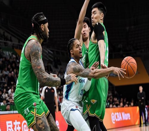 24分3籃板7助攻1搶斷！繼偉回歸首秀滿堂彩，二哥三分鎖定勝局