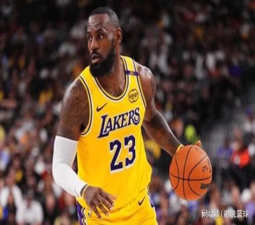湖人又翻车东契奇虎头蛇尾，詹姆斯空有数据，众替补不如一次轮秀