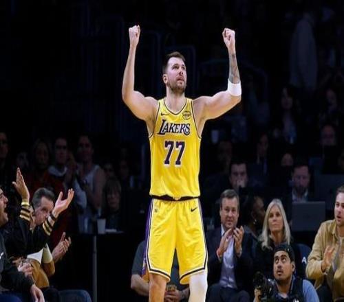 東契奇：不知道為何最近總輸對(duì)手總投進(jìn)球