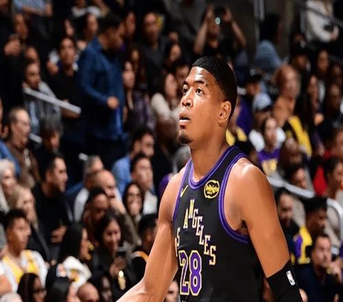 湖人惨败黄蜂！东契奇+詹姆斯空砍68分，艾顿+替补全垮，防守为0