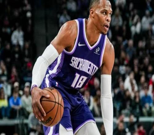 時隔7年夢回巔峰，威少26+6+6記三分，國王輕取奇才豪取四連勝