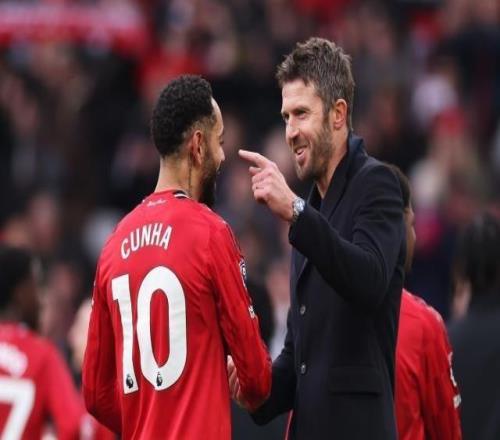 卡里克：老特拉福德有魔力球員們非?？释麆倮? />
<div   id=