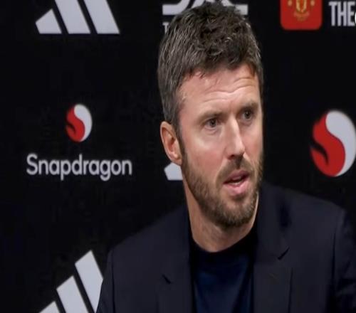 卡里克：梅努&卡塞米羅搭檔中場的表現(xiàn)非常好，搭建了攻防基礎