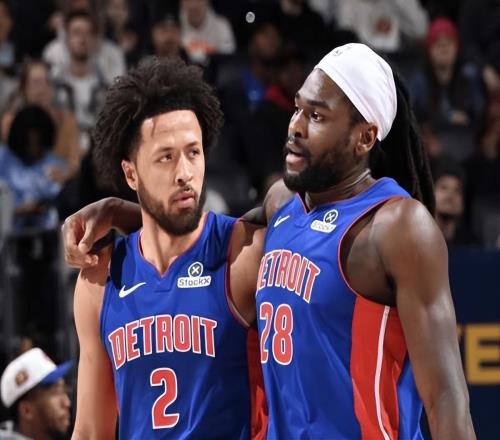 倔強的蠻牛！他只有2.03米蓋帽卻排聯(lián)盟第二，成聯(lián)盟第一輪換中鋒