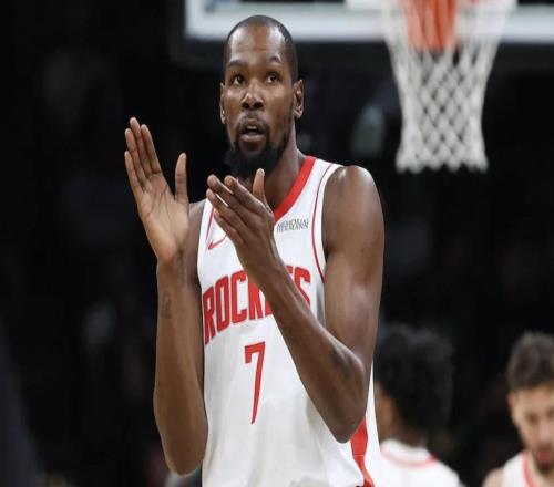 杜蘭特：諾維茨基是我崇拜的人超越他意義重大，我會繼續(xù)向上攀登