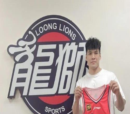 WC！陳國(guó)豪！太奇葩了...