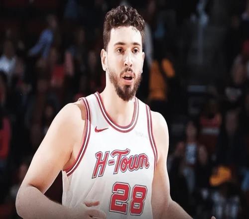 火箭2將弊端凸顯！申京無三分影響進(jìn)攻，謝潑德大漏勺影響流暢性