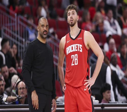 烏度卡出昏招火箭王牌中鋒傷退，雪藏餅皇釀苦果！只剩2人可用