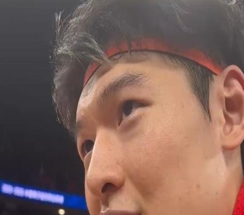 勝新疆采訪！盧偉強(qiáng)調(diào)防守與籃板重要性，王哲林親承吃止痛藥！