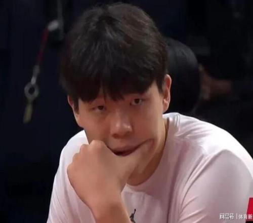 杨瀚森！你要再这么打下去，我就要奔溃了