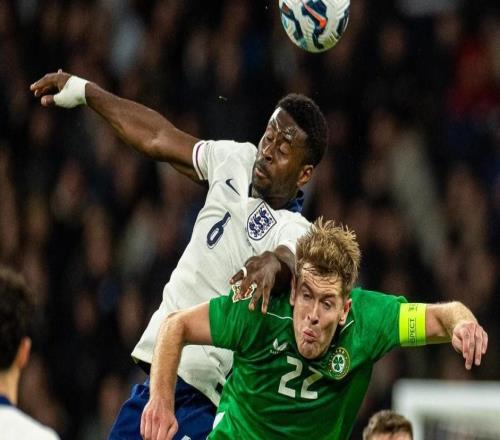 英超買球員從來(lái)不含糊，25歲中衛(wèi)格伊加盟“藍(lán)月亮”