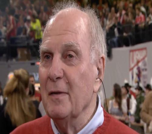 赫內(nèi)斯：上個(gè)夏窗有人說我們什么都沒做，現(xiàn)在我們高多特11分