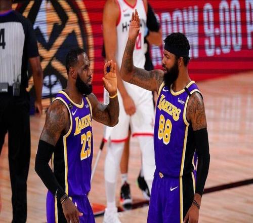 說到做到大莫里斯此前稱詹姆斯若未進(jìn)全明星首發(fā)將不再直播