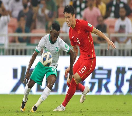 英博重磅官宣！32歲國腳中衛(wèi)李昂自由身加盟，生涯4次奪中超冠軍