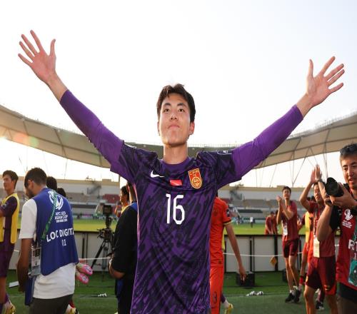 苗原：切爾西的球探已關(guān)注到李昊申花若加價(jià)買(mǎi)也很有必要