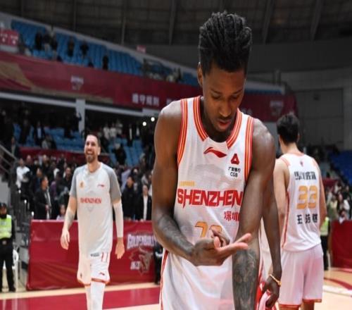 CBA一夜上演雙絕殺！廣東苦主慘遭反絕殺：深圳無(wú)愧第1絕殺大隊(duì)