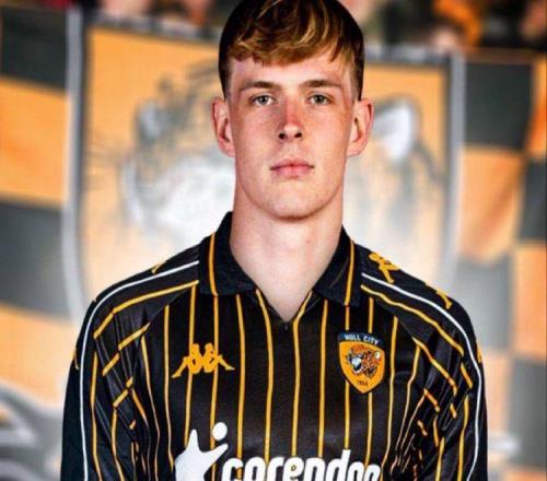 曼聯(lián)冬窗離隊(duì)第二人通過(guò)體檢，本周官宣！阿賈克斯求租阿莫林舊部