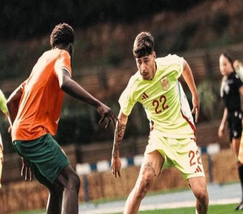 記者：皇馬接近簽下塞維利亞18歲前鋒西里亞